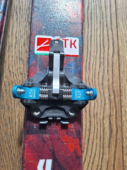 Narty skiturowe Armada 142. WiązaniaATK