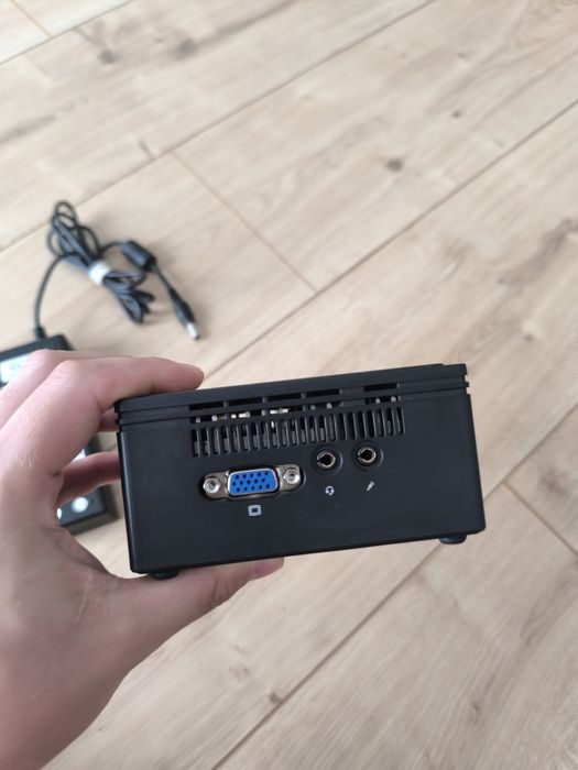 Mini PC Gigabyte | 8GB RAM | SSD 120GB | Win 10 komputer stacjonarny  terminal