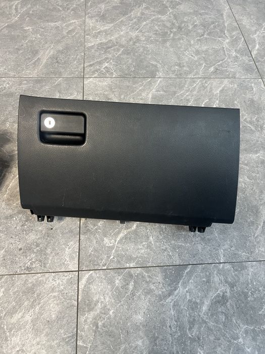 бардачок Toyota RAV 4 2006-2012 розборка