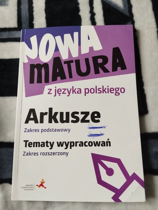 Arkusz z zadaniami maturalnymi Polski