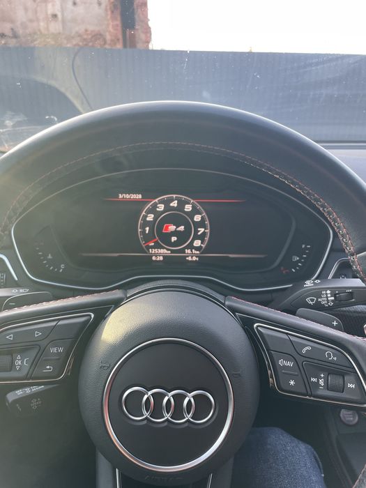 Audi S4 B9 2018 3.0 354 к.с