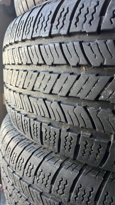 Комплект літньої гуми 275/55/20 , Nexen