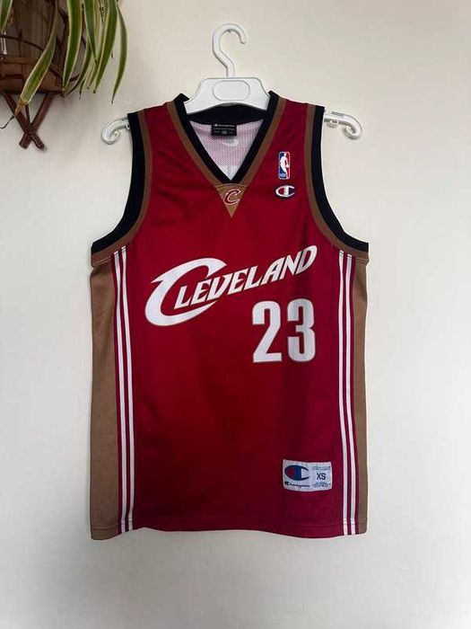 Koszulka #23 James Cavaliers Champion Y2K – Vintage NBA droższa wersja