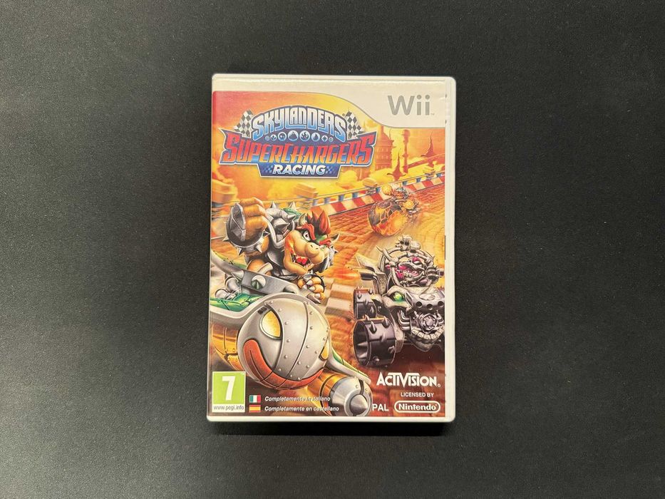 Skylanders SuperChargers Wii + Portal + 3 Figuras (c/ Bowser Raro)