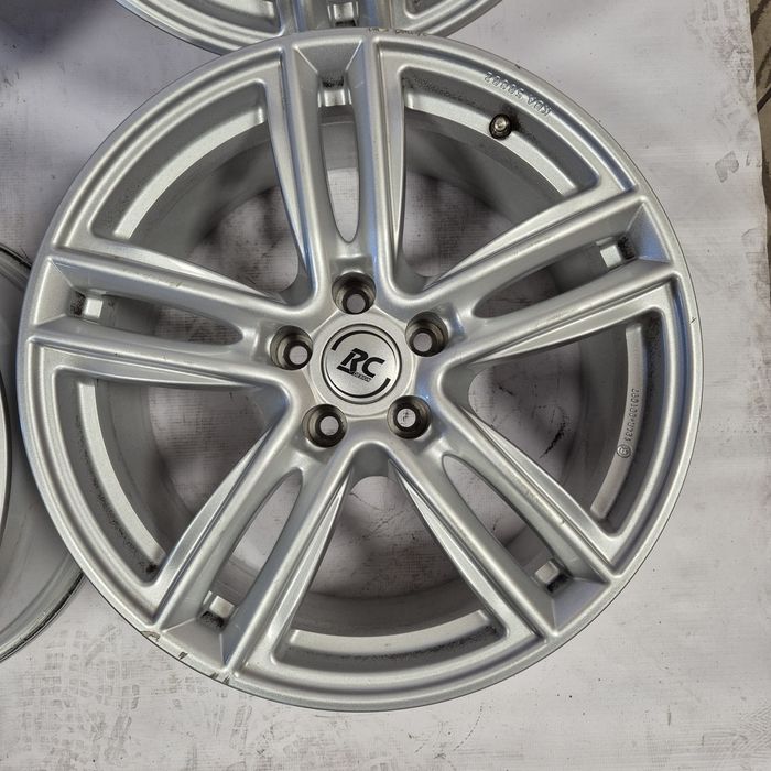 49. Felgi 18 cali Ford 5x108