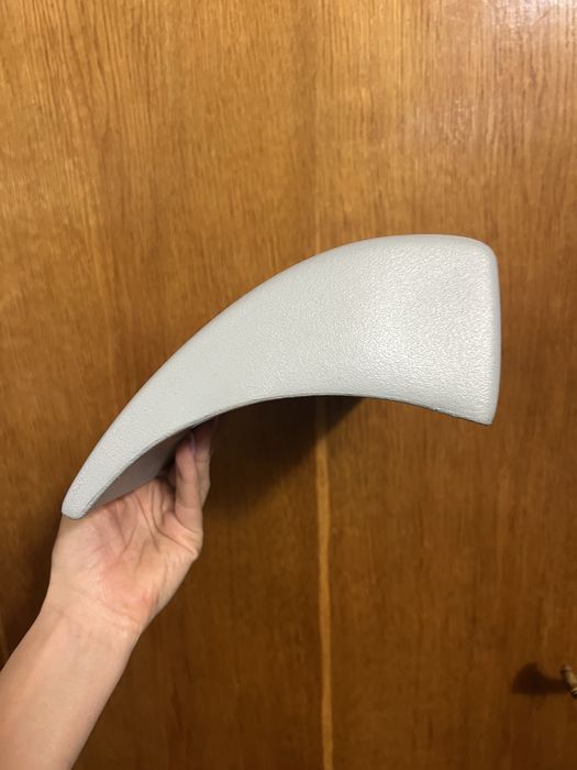 Резиновый подголовник для ванной