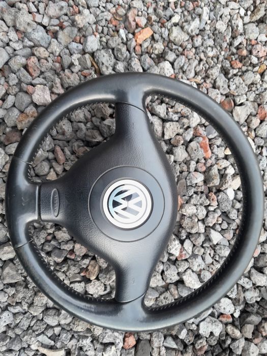 Kierownica vw golf passat skóra skórzaną