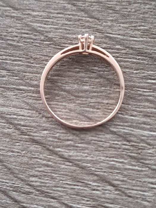 Золоте кілечко 585 проби 18р