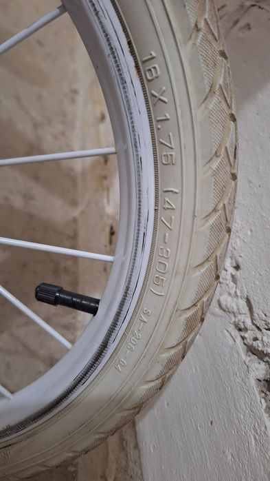 Rower dziecięcy koła 16" dziewczynka 3-5 lat