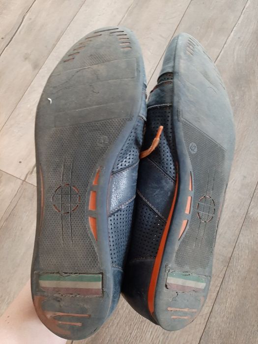 Półbuty buty wiosenne skórzane męskie r. 42