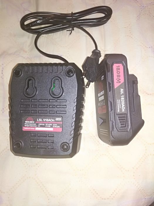 Зарядне Віталс Ls l1820Aon