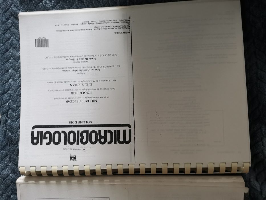 Fotocópias Livros universitários encadernados