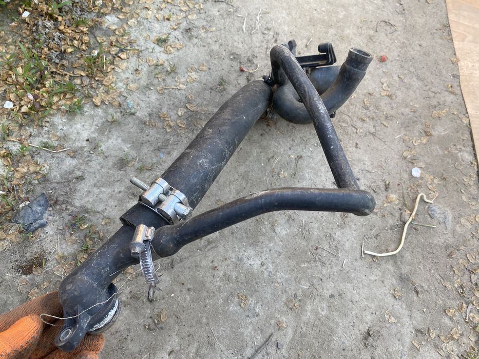 Bmw e46 доп насос антифризу, патрубки та штуцера охолодження для Бмв.