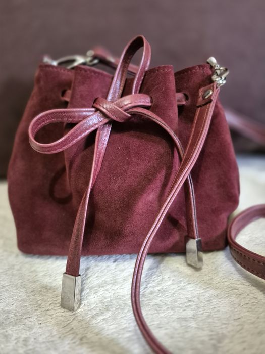 Трендова замшева бордова сумка    мка-кісет , натуральна.