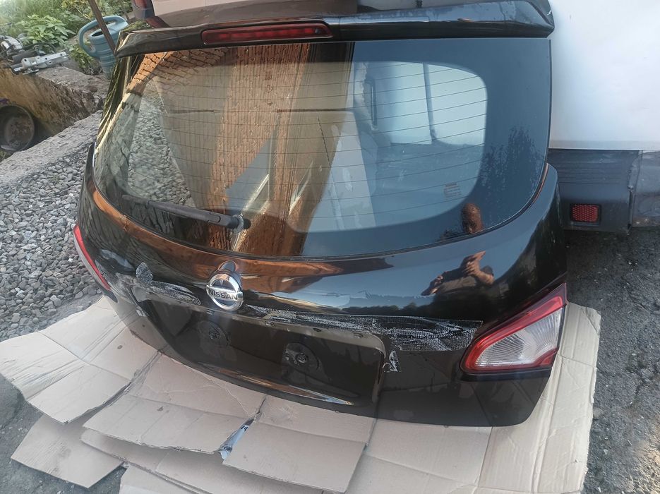 Кришка багажника Nissan Qashqai 2010-2014 рік K0100JD0M0