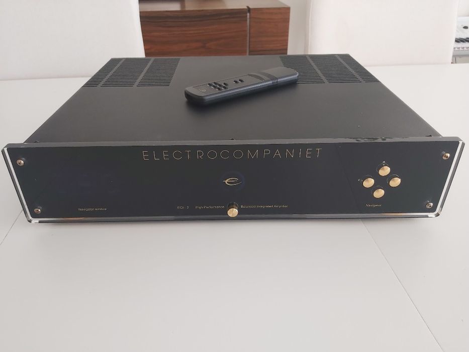 Amplificador integrado Electrocompaniet ECI 3