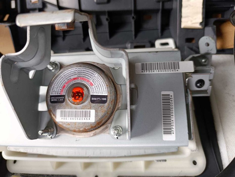 airbag mais tablier  Nissan leaf 2019