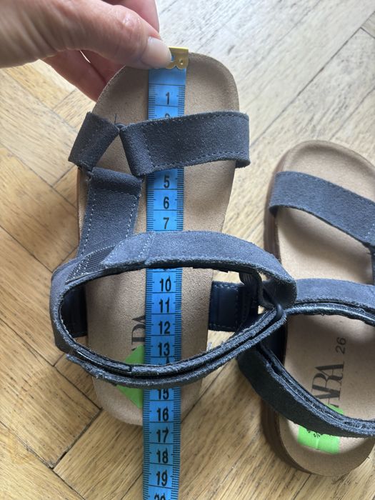 Дитячі босоніжки Zara 26 р