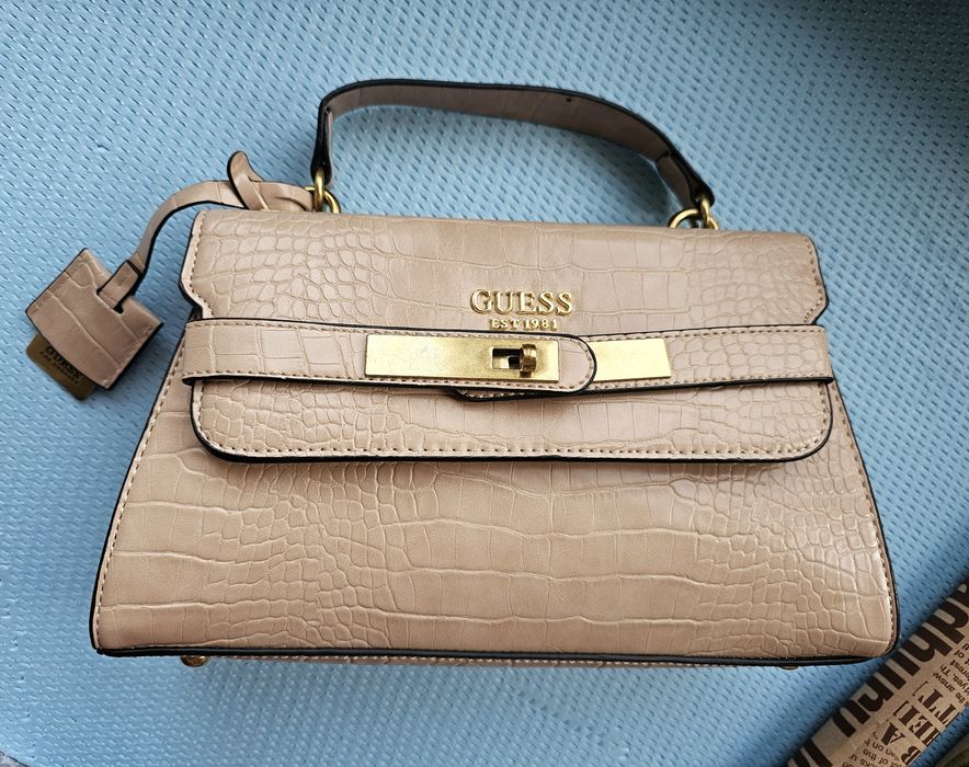 Сумка GUESS гесс оригинал