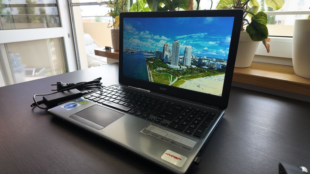 Laptop Acer NVIDIA GeForce GT 740M