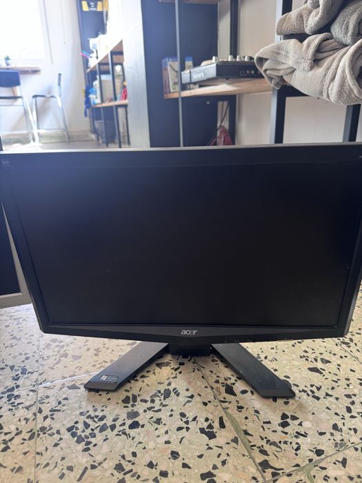 Pc asus e 3 ecras