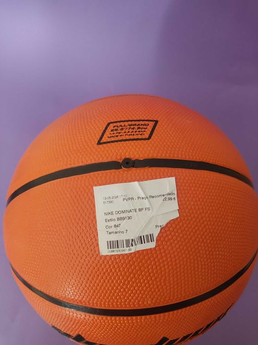 Bola de Basquetebol Nike Dominate 8P