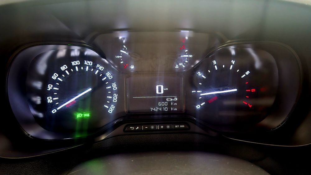 Citroën Berlingo 1.5 BlueHdi - 3 Lugares - IVA DESUTÍVEL