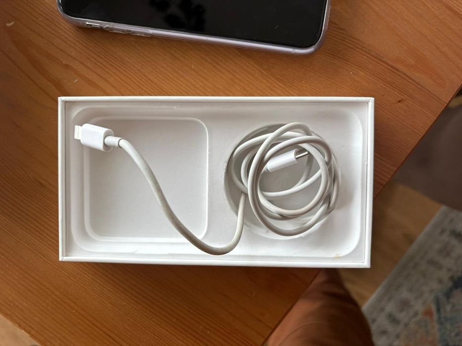 iPhone 11 Stan bdb 64gb