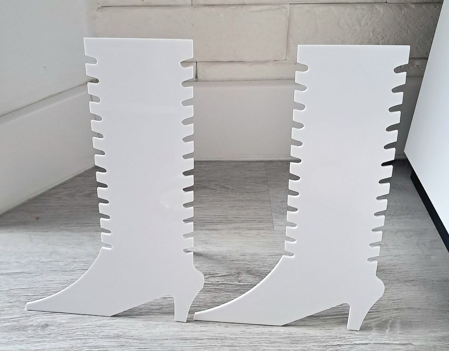 Stojak Ekspozytor na Biżuterię Bransoletki But 2 sztuki Nowe