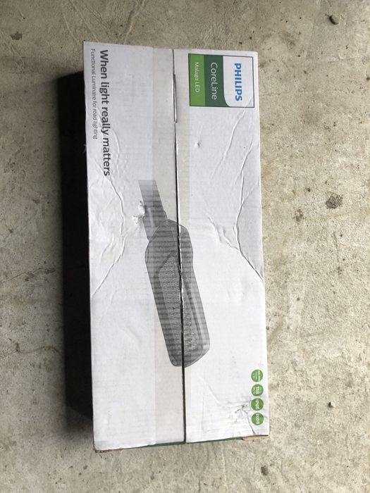 Світильник світлодіодний Philips CoreLine Malaga BRP102 LED55/740 II D