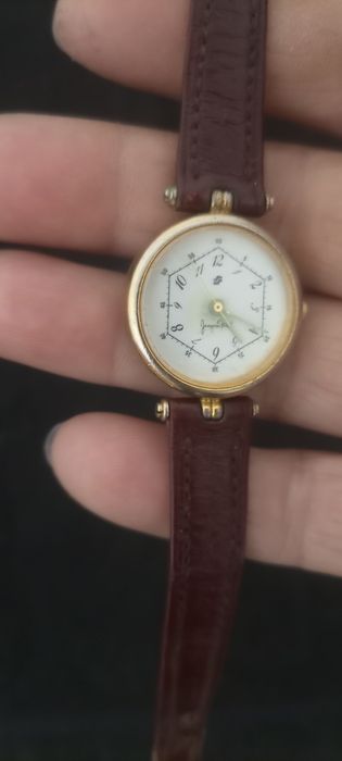 Relógio de senhora Jacques Farrell