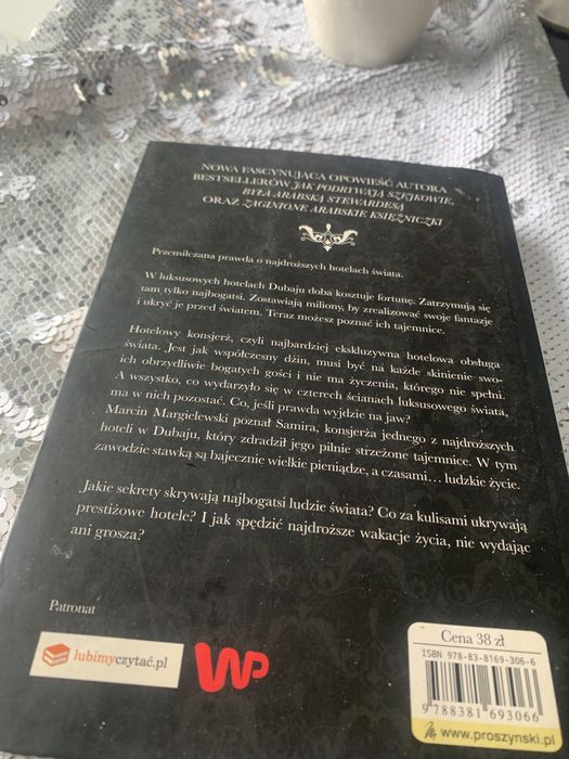 Tajemnice hotelu Dubaju Marcin Margelewski
