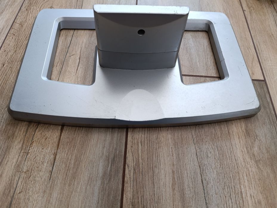 Ніжки, підставка для моніторів та телевізорів