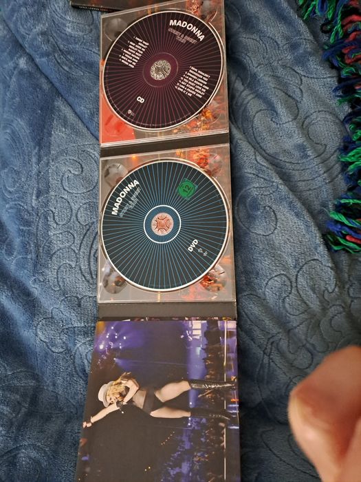 CD/DVD Madonna Sticky & Sweet Tour