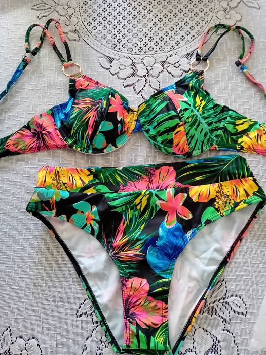 Stroj kąpielowy bikini nowy