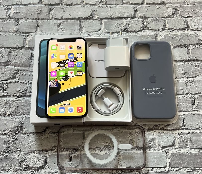 iPhone 12 Black Neverlock