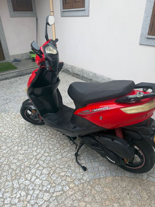 Scooter (Motociclo) Kenos WY5OQT-111