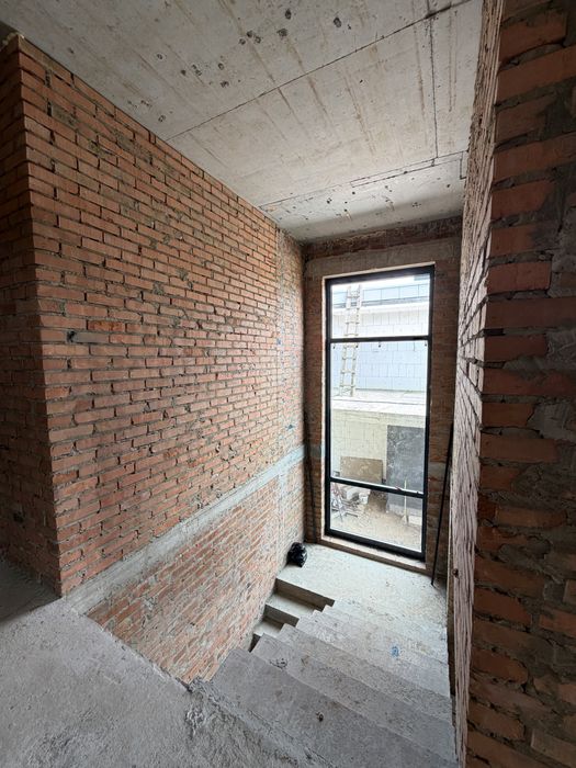 Продаж сучасного будинку біля лісу в с. Хотів | 220м² + SPA-комплекс | Без комісії. Газ
