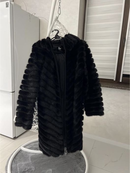 Шуба норка чорна