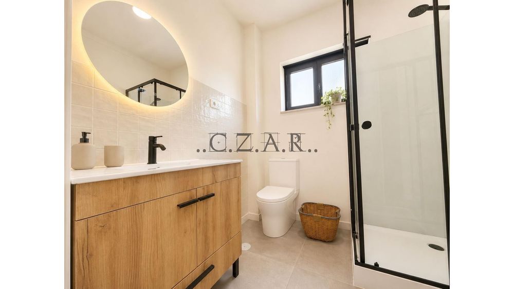 Apartamento T3 em Santo António dos Olivais — Coimbra