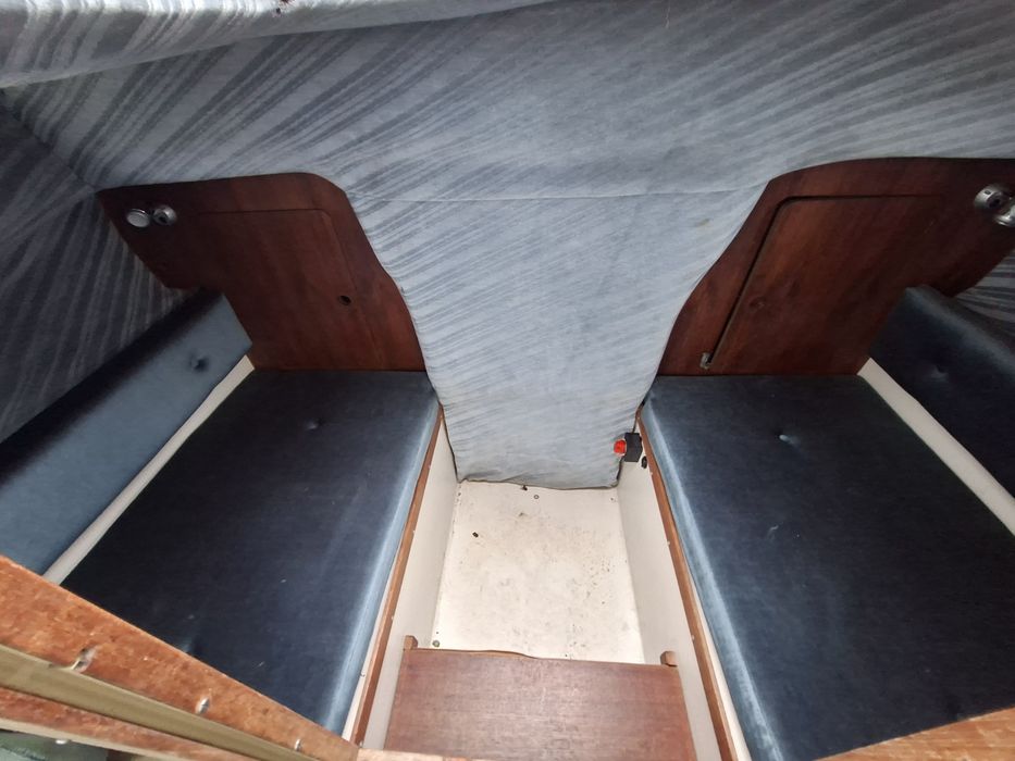 Łódka łódź kabinowa finnsport 650 oryginalny laminat bimini