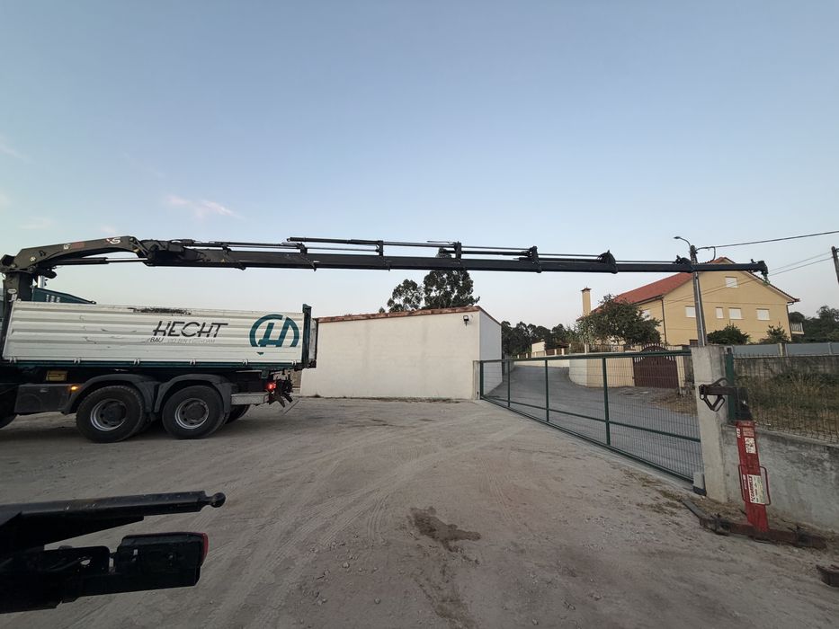 Man TGS480 com grua de 22M e bascula