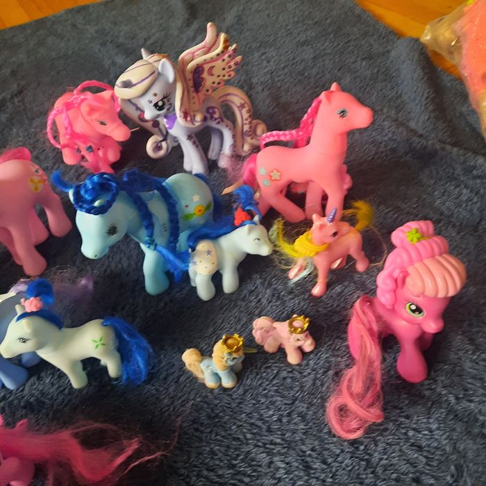 Rodzinka kucyków 20 szt.