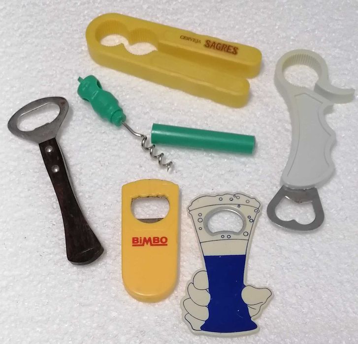 Abre cápsulas e saca rolhas, lote todo por 7€