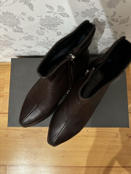 Продам  ботильони