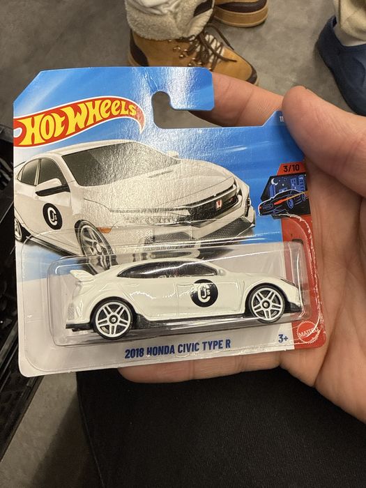 Hot Wheels varios