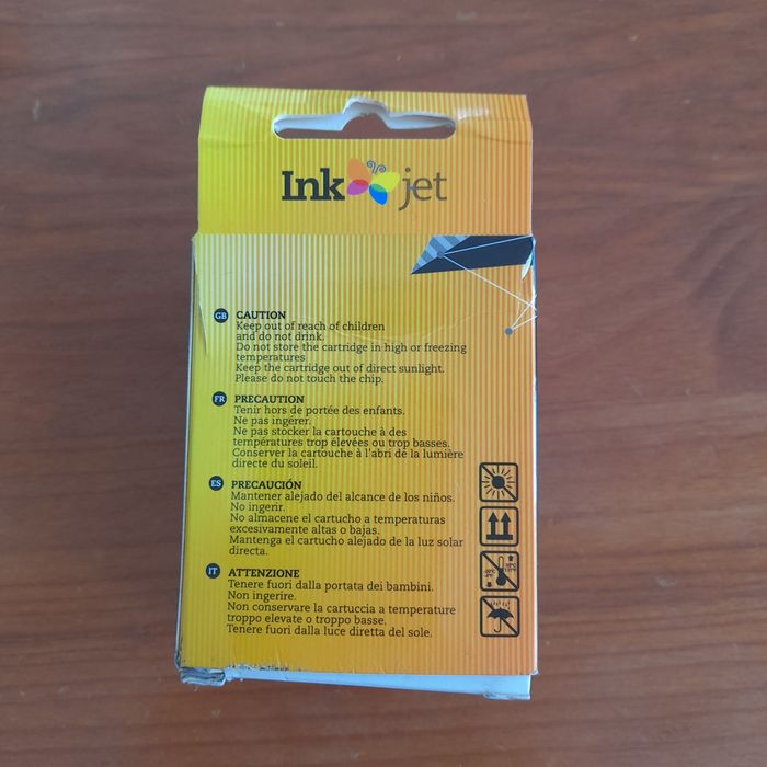 Tinteiros novos selados