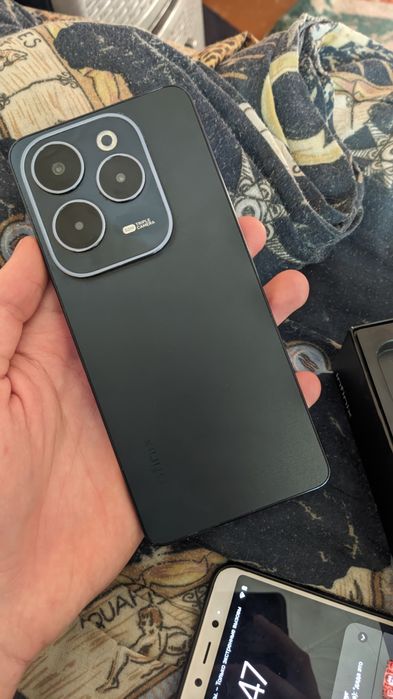 Infinix hot 40 256/8