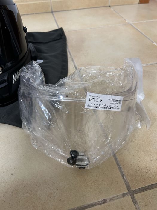 Capacete HJC -RPHA11 preto mate com intercomunicador e viseiras extra