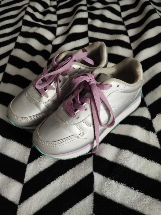 srebne sneakersy dziewczęce reserved